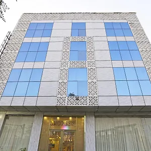 https://hotel-the-grand-suites-by-de-capitol.hotelsdelhi.org
