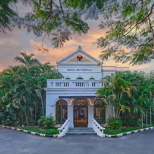 https://royal-orchid-metropole.mysorehotels.org
